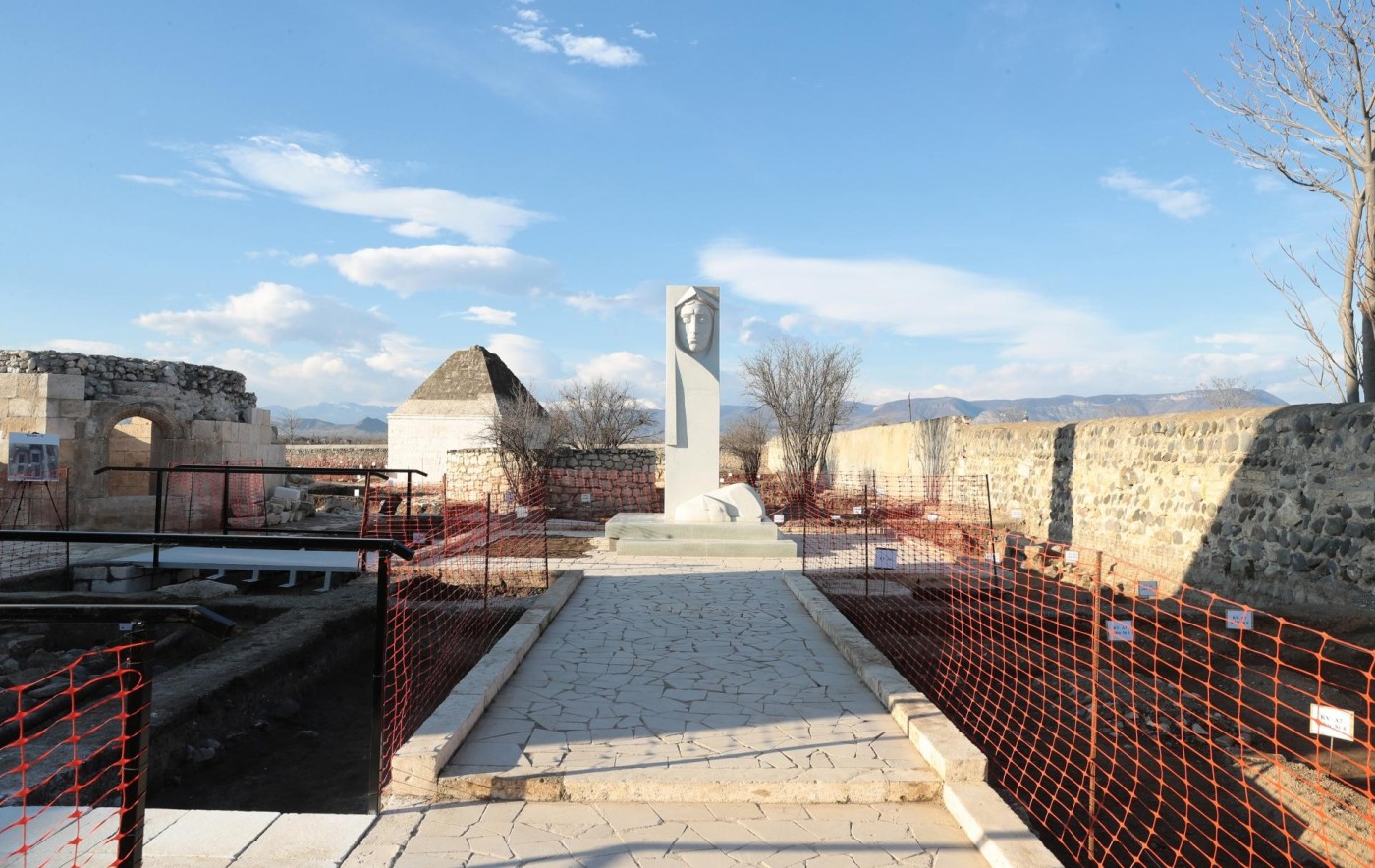 Prezident və xanımı “İmarət” Kompleksində - FOTOLAR